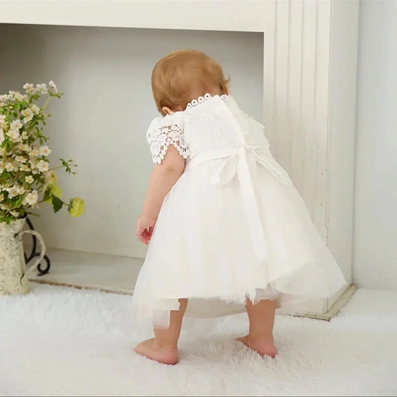NWT Baptism Gowns Christening Birthday Baby Girls dress Lace Dress 12-15 months - Picture 4 of 11